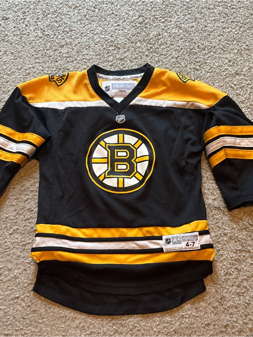 Boston Bruins Jersey Sz 4-7 Kids NHL Hockey Gold Yellow Black